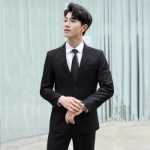남성 비즈니스 정장의 그림