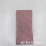 선글라스, 안경, 휴대 전화, 가방의 그림